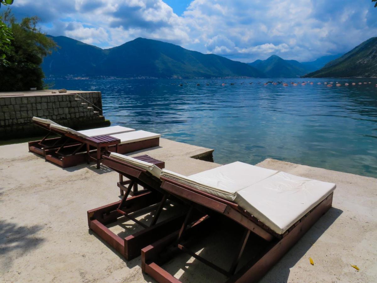 Mareta Loft Apartment Kotor Exterior photo