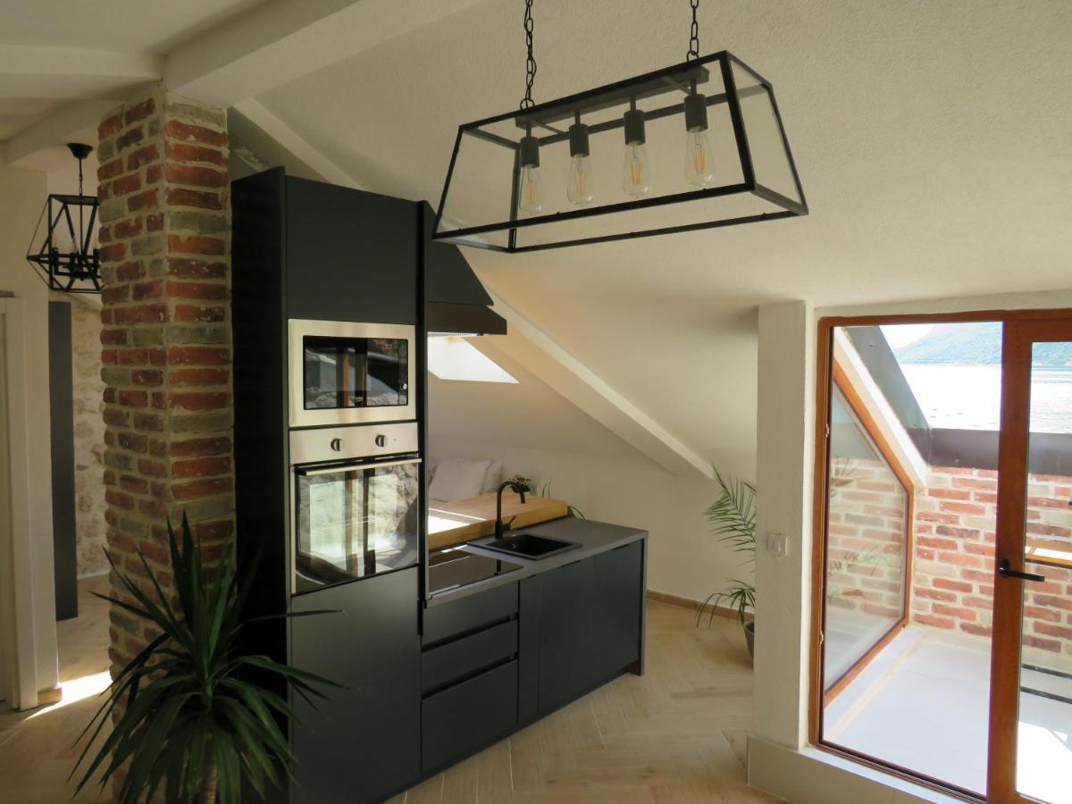 Mareta Loft Apartment Kotor Exterior photo