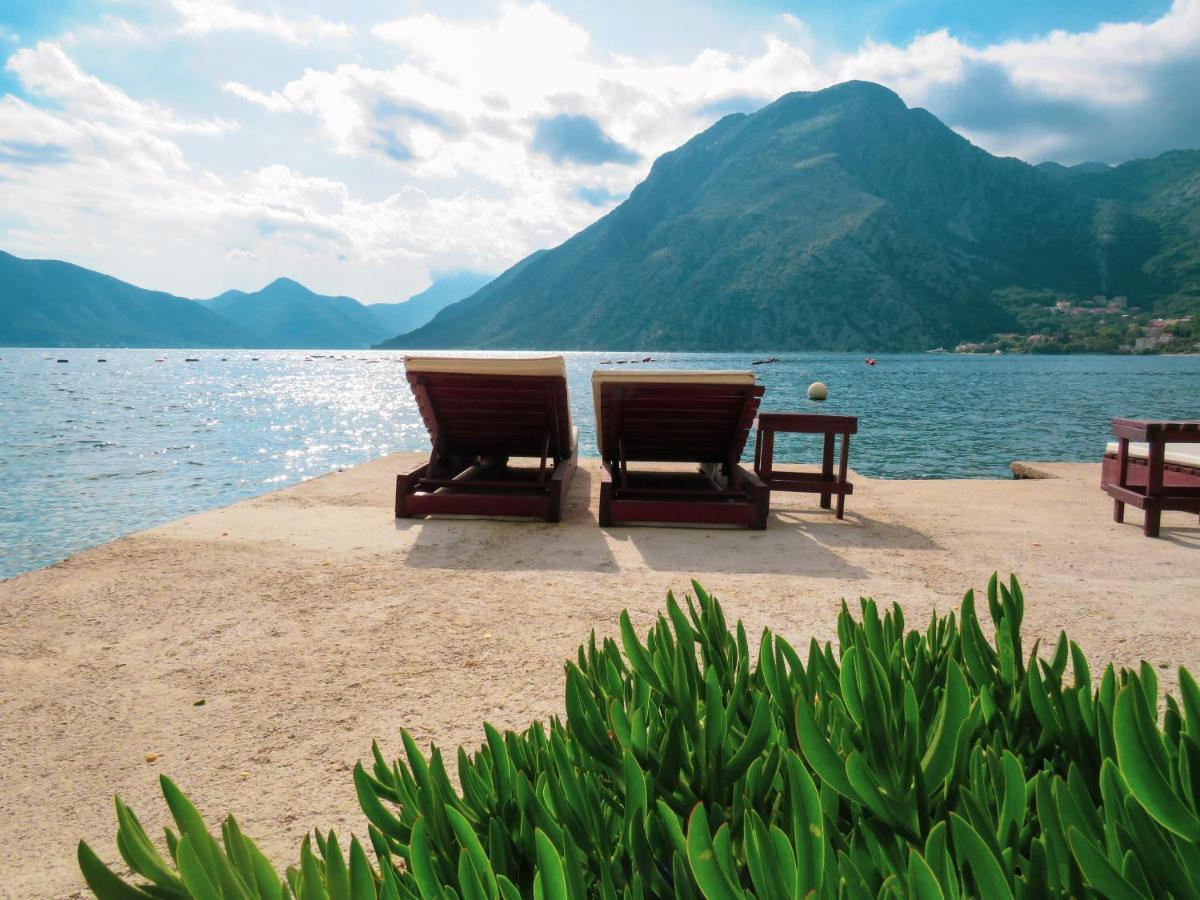 Mareta Loft Apartment Kotor Exterior photo
